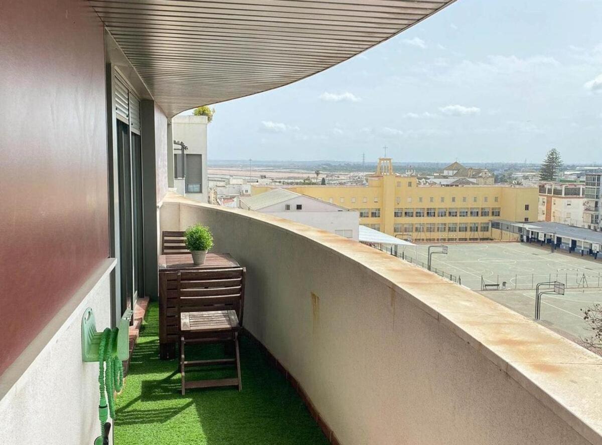 Apartamento Moderno Con Vistas El Puerto de Santa Maria Luaran gambar